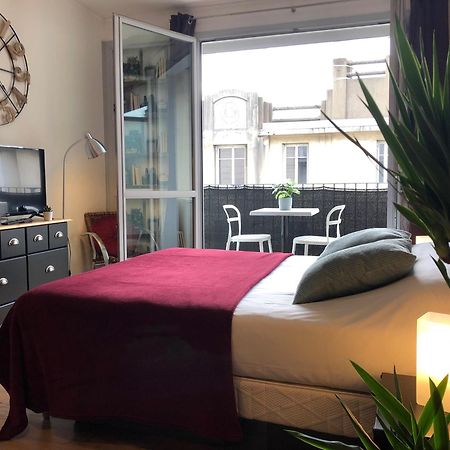 Studio Avec Balcon & Parking Gratuit - Tours Gare Eksteriør bilde