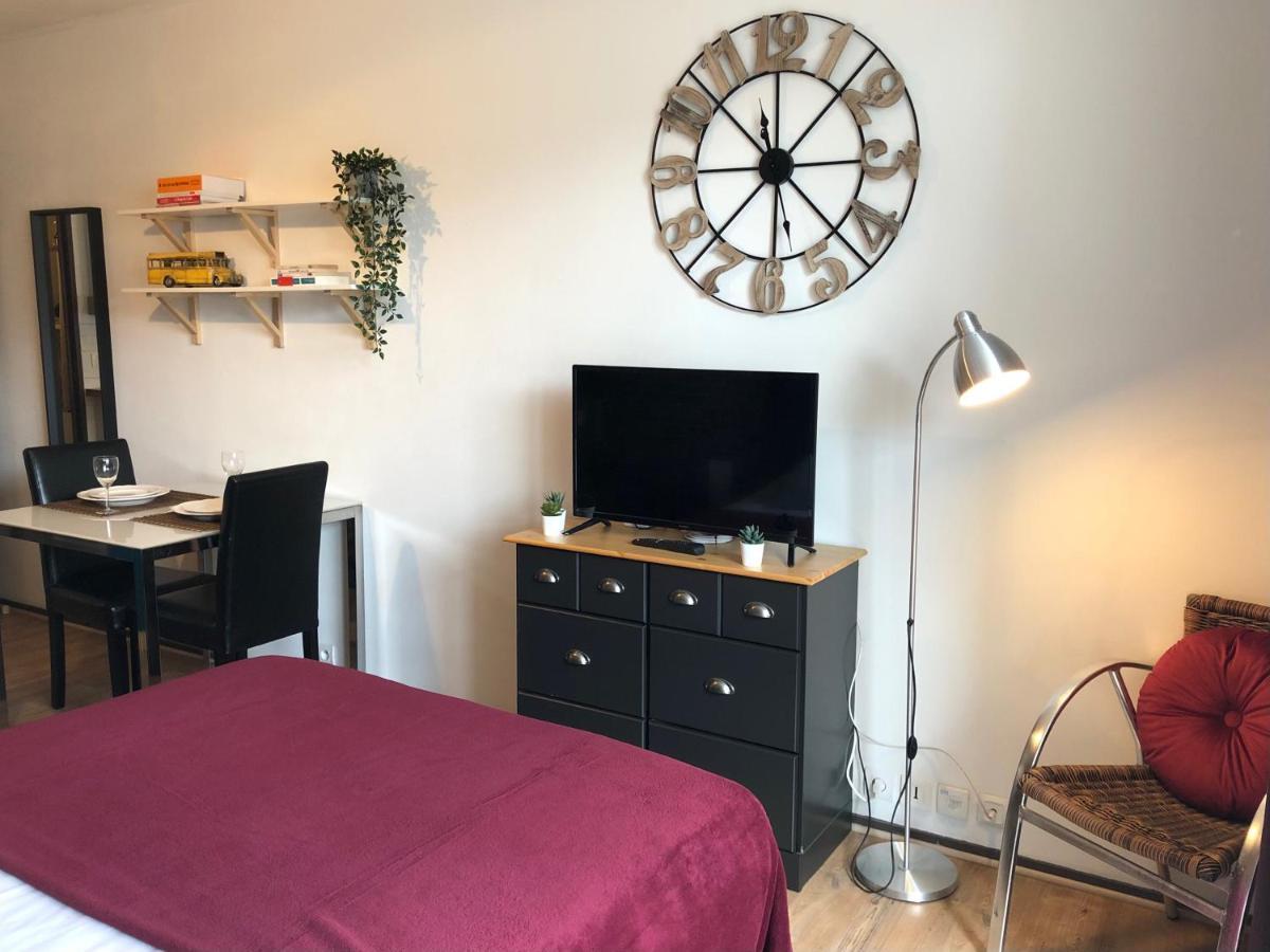 Studio Avec Balcon & Parking Gratuit - Tours Gare Eksteriør bilde